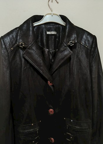 Düğmeli Uzun Kahverengi Deri Kadın Kaban - Görsel 4