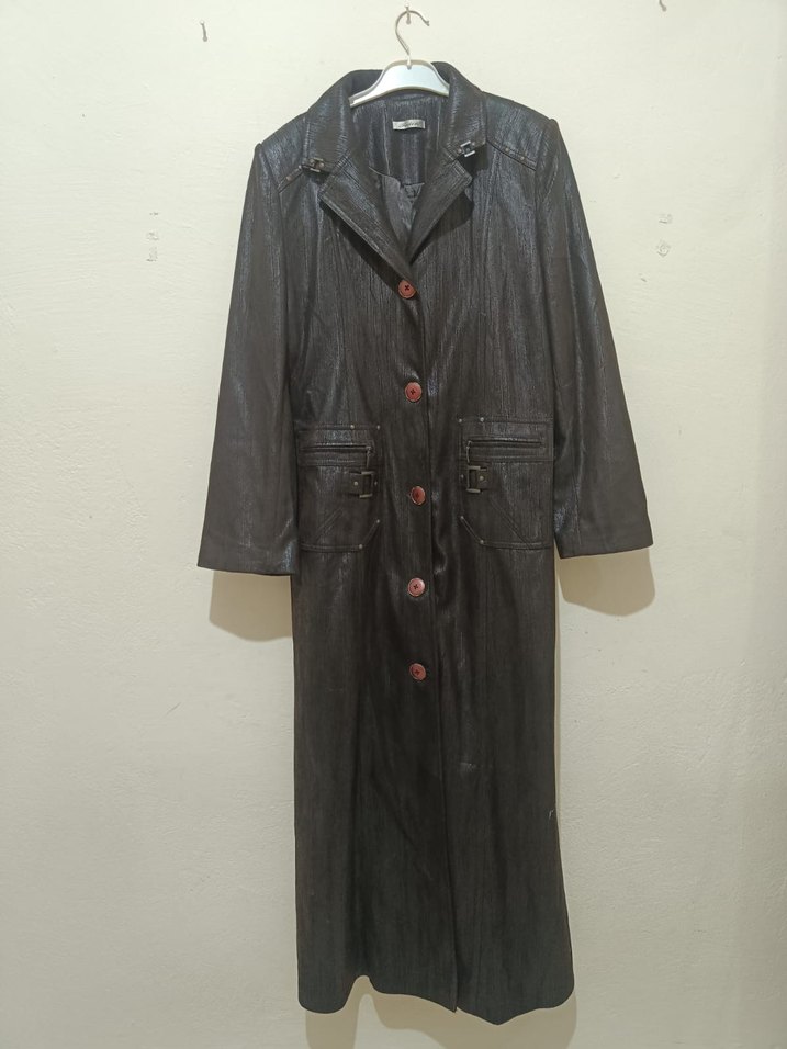 Düğmeli Uzun Kahverengi Deri Kadın Kaban - Görsel 2