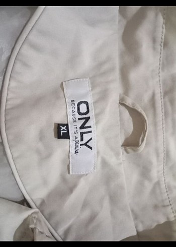 Bej Düğmeli Trençkot - Görsel 2