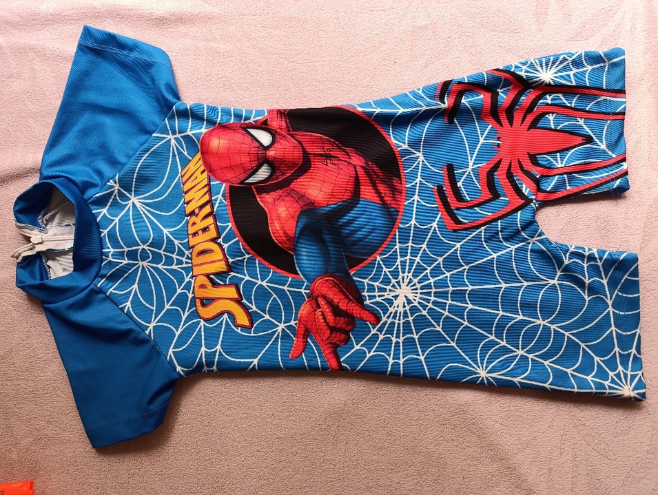 Spider-Man yarım kollu fermuarlı mayo - Görsel 2