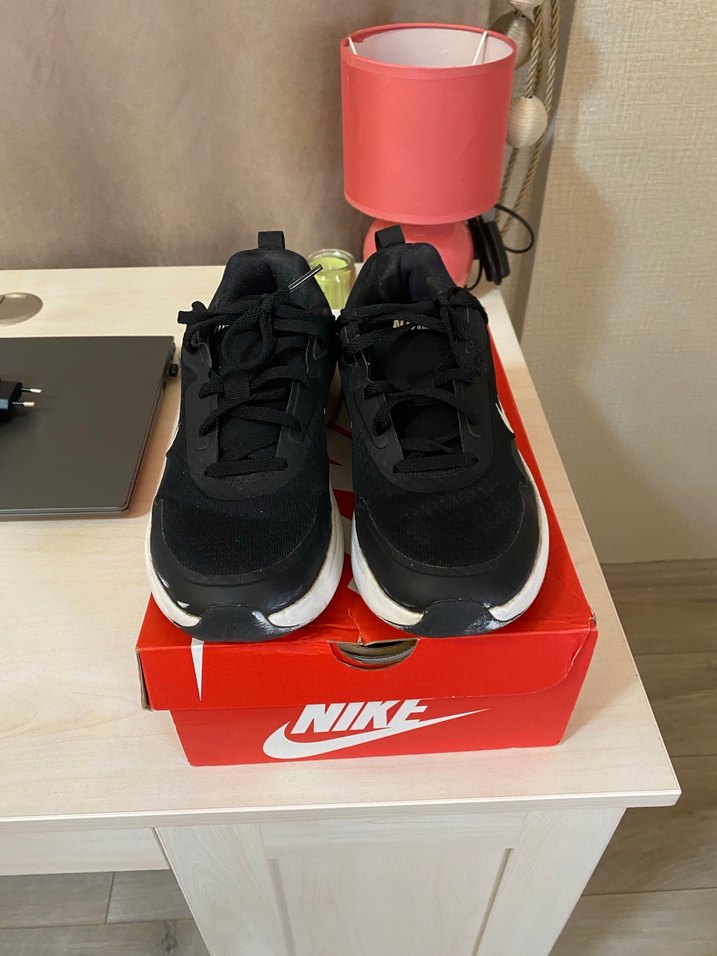 Nike Kadın Spor Ayakkabı - Görsel 2