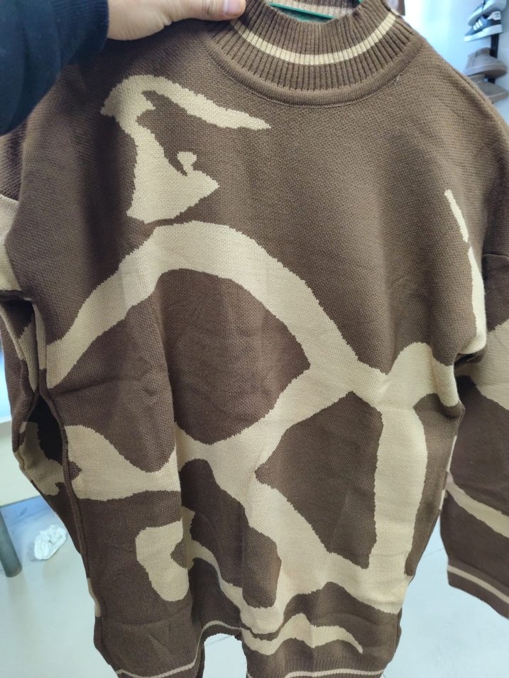 Kahverengi Kamuflaj Desenli Kadın Boğazlı Kazak - Görsel 2