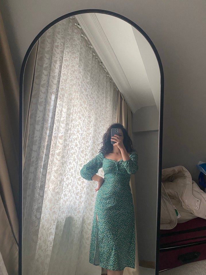 Yeşil V Yakalı Salaş Uzun Elbise - Görsel 4