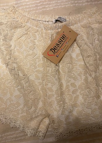 Dantelli Beyaz Bohem Mini Şort - Görsel 2