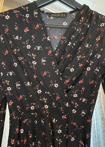 Siyah Çiçek Desenli Uzun Kollu Midi Elbise - Görsel 2