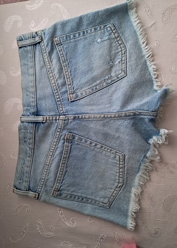 Mango Düğmeli Bol Kesim Mini Kot Şort - Görsel 2