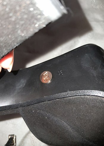 Zara Siyah Süet Platform Topuklu Ayakkabı - Görsel 5