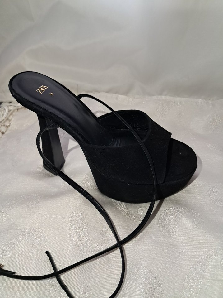 Zara Siyah Süet Platform Topuklu Ayakkabı - Görsel 3