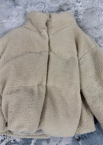 Kadın Bej Kısa Peluş Kışlık Ceket - Görsel 2