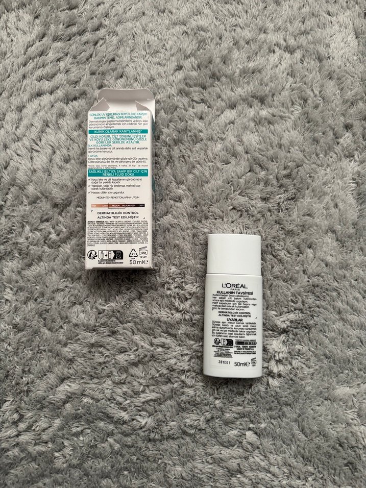 Loreal Paris Bright Reveal SPF 50 Renkli Yüz Güneş Kremi - Görsel 2