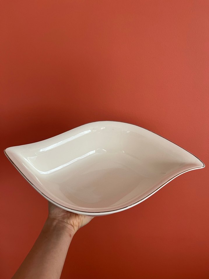 Bej Yaprak Şekilli Servis Kasesi - Görsel 2