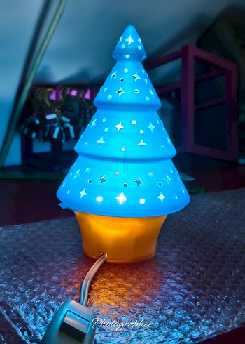 Mavi Renkli Yıldız Desenli Ağaç Şeklinde Mumluk - Görsel 3