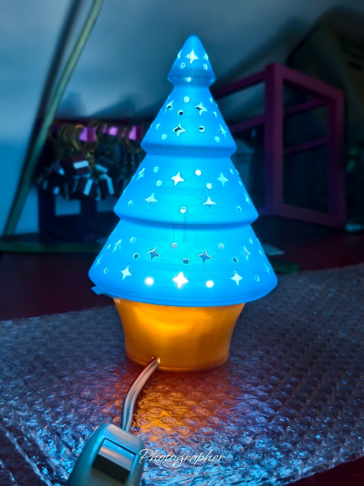 Mavi Renkli Yıldız Desenli Ağaç Şeklinde Mumluk - Görsel 3