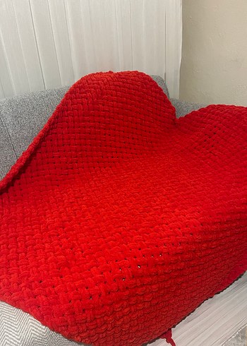 Kırmızı Puffy tek kişilik battaniye - Görsel 2