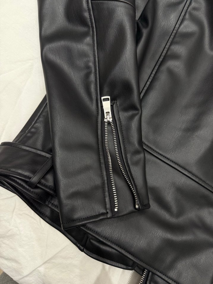 Zara Siyah Deri Biker Ceket - Görsel 4