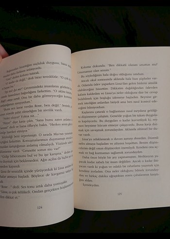 Vampir Akademisi - Richelle Mead - Görsel 2