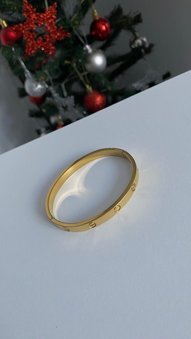 Siyah Yonca ve Gold Kelepçe - Görsel 2