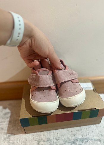 Kız Bebek Beyaz İlk Adım Ayakkabısı Velcro - Görsel 2