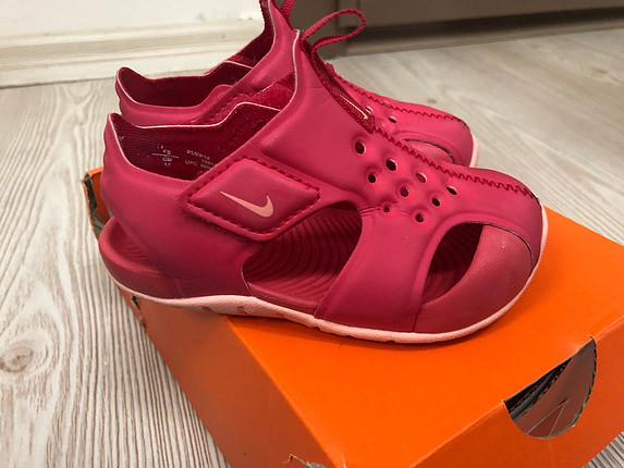 Nike orjinal sandalet