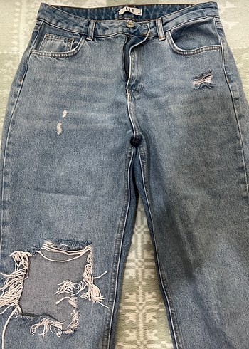 Gri Renkli Bol Kesim Kadın Kot Pantolon - Görsel 3