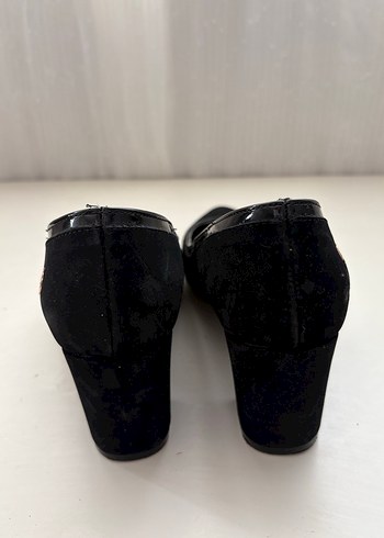 Siyah Kadın Topuklu Kadife Ayakkabı - Görsel 5