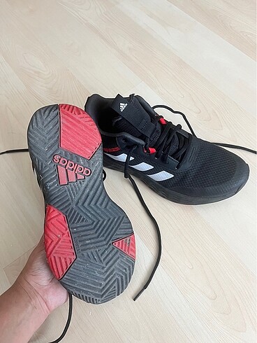 Adidas Adidas basketbol ayakkabısı