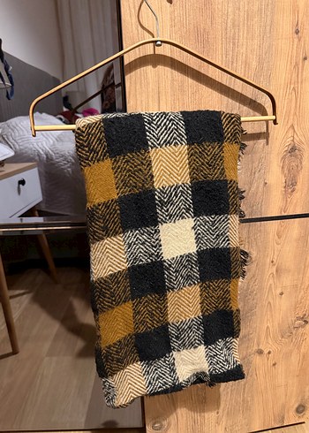 Pull and Bear Kahverengi Orgu Yun Kadin Sal Atki