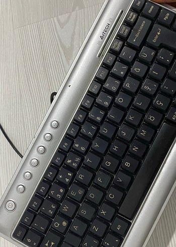 Gri A4Tech USB Kablolu Klavye - Görsel 5