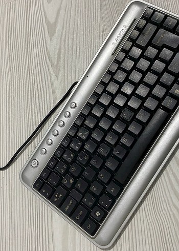 Gri A4Tech USB Kablolu Klavye - Görsel 2