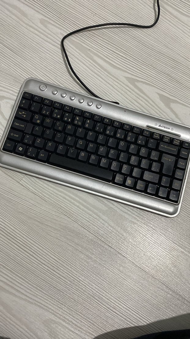 Gri A4Tech USB Kablolu Klavye - Görsel 3