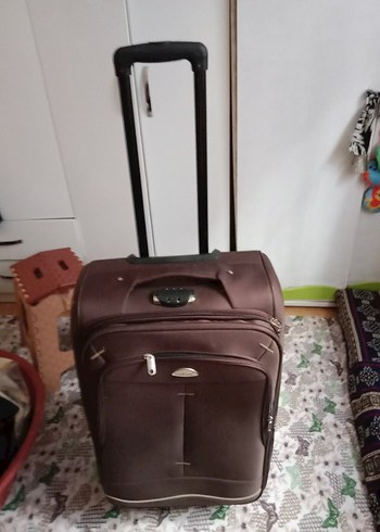 Diğer Sik Ve Pratik Koyu Kahverengi Seyahat Cantasi Valiz
