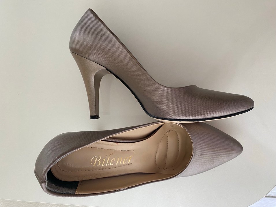 Bej Stiletto Topuklu Klasik Kadın Ayakkabı - Görsel 2