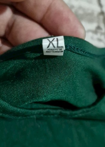 Uzun Kesim Yeşil Hamile Tişörtü - Görsel 2