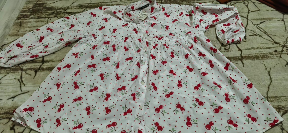 Düğmeli Kiraz Desenli Kadın Gömlek - Görsel 3