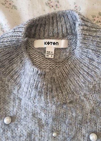 Gri İnci İşlemeli Kısa Kollu Triko Kazak - Görsel 3