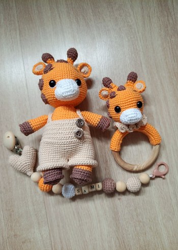 El Örgüsü Zürafa Diş Kaşıyıcı ve Çıngırak Seti - Görsel 3