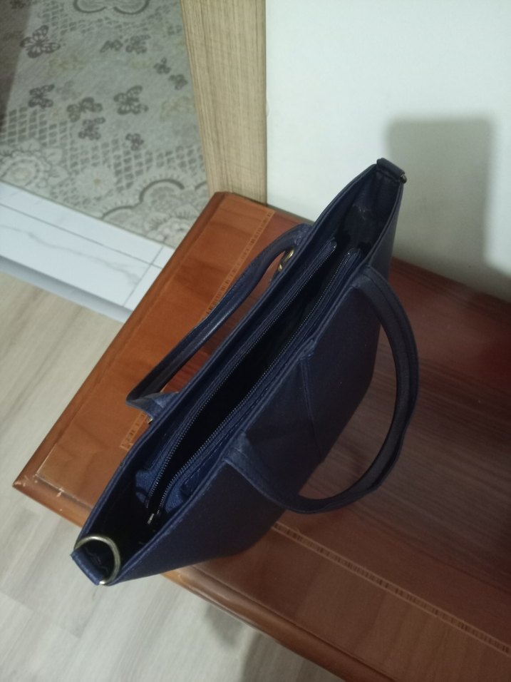 Mavi Deri Kadın Çanta - Modern Klasik - Görsel 3