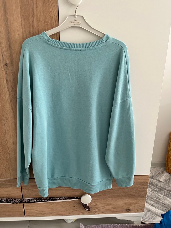 Turkuaz Baskılı Kadın Sweatshirt - Görsel 4