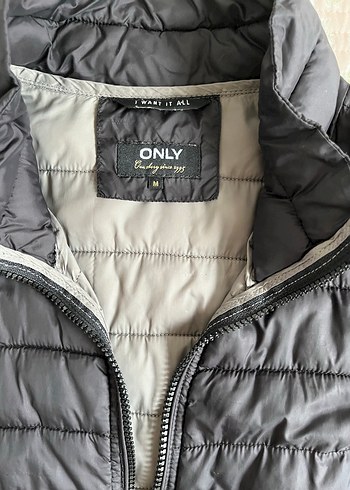 Only siyah şişme mont - Görsel 2