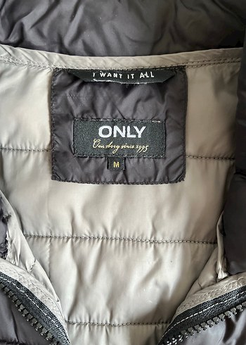 Only siyah şişme mont - Görsel 4