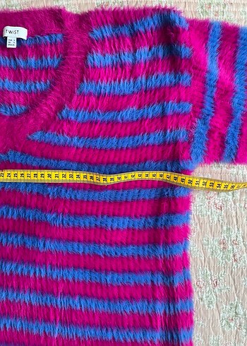 Twist Renkli Çizgili V Yaka Örgü Kadın Kazak - Görsel 2