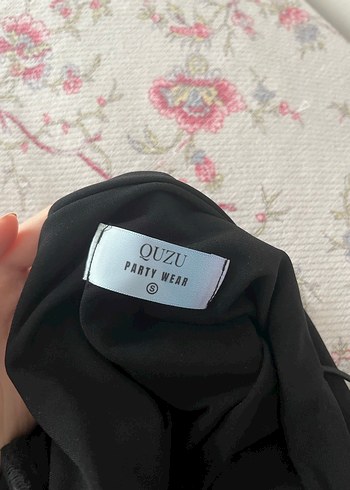 Quzu Siyah Drapeli Elbise - Görsel 5