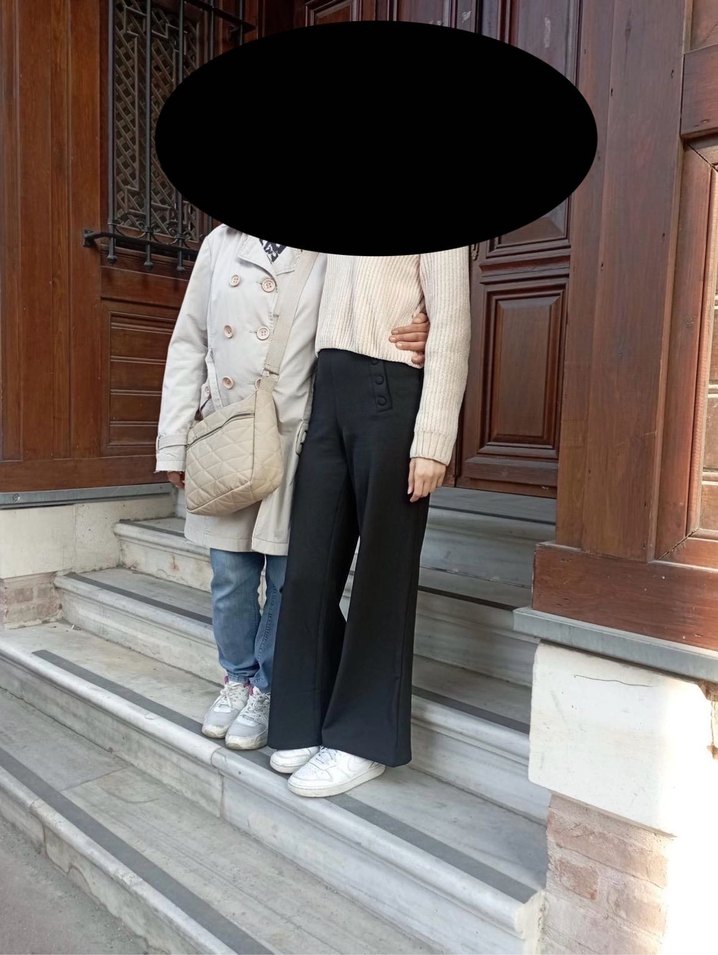 H&M Siyah Kadın Regular Fit Kumaş Pantolon - Görsel 4