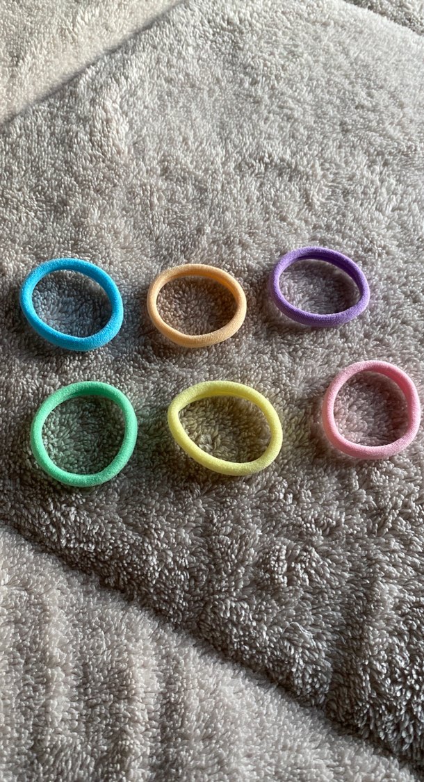 Renkli lastik toka 6 adet - Görsel 2