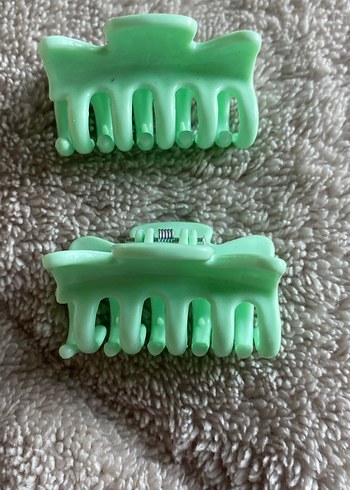 Minik yeşil kıskaçlı toka 2 adet - Görsel 2