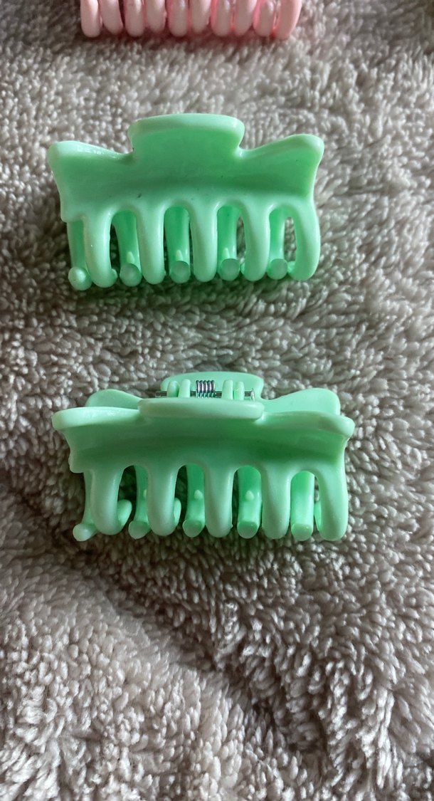 Minik yeşil kıskaçlı toka 2 adet - Görsel 2