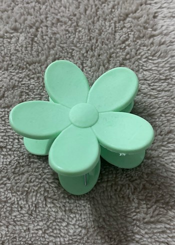 Kıskaçlı çiçek şeklinde yeşil renk kıskaçlı toka - Görsel 10