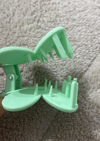 Kıskaçlı çiçek şeklinde yeşil renk kıskaçlı toka - Görsel 7