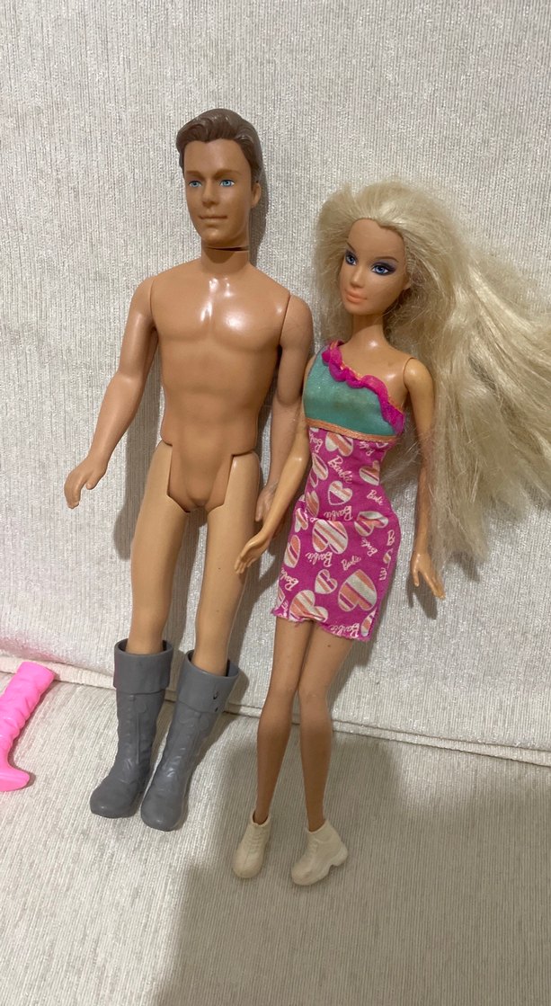 Orjinal ken ve Barbie ama ken kafası kırık - Görsel 2