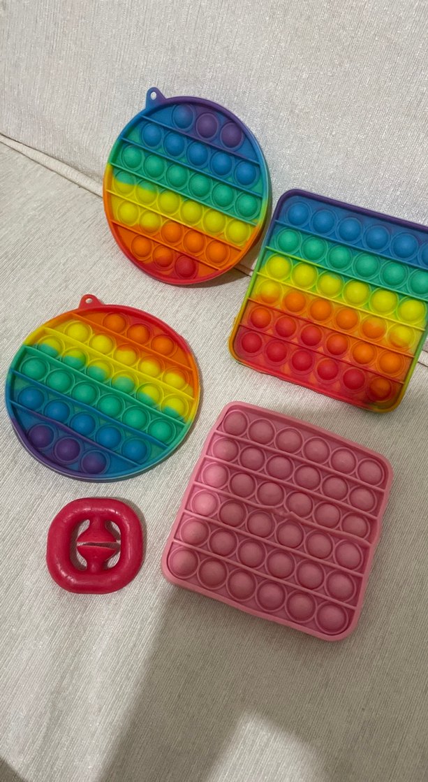 Renkli Pop It Stres ve Dikkat Oyuncağı - Görsel 2